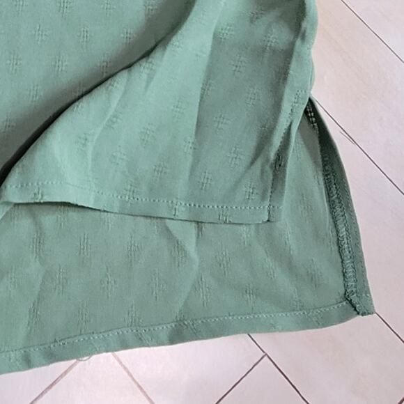 Jessica Simpson Green Ruched Shoulder Blouse  XXL - Picture 9 of 12